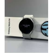 б/у Samsung Galaxy Watch 6 44mm Silver (RFAW804NYZE)