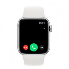 Apple Watch SE 2, 40 мм, корпус из алюминия цвета "серебро", спортивный ремешок белого цвета.